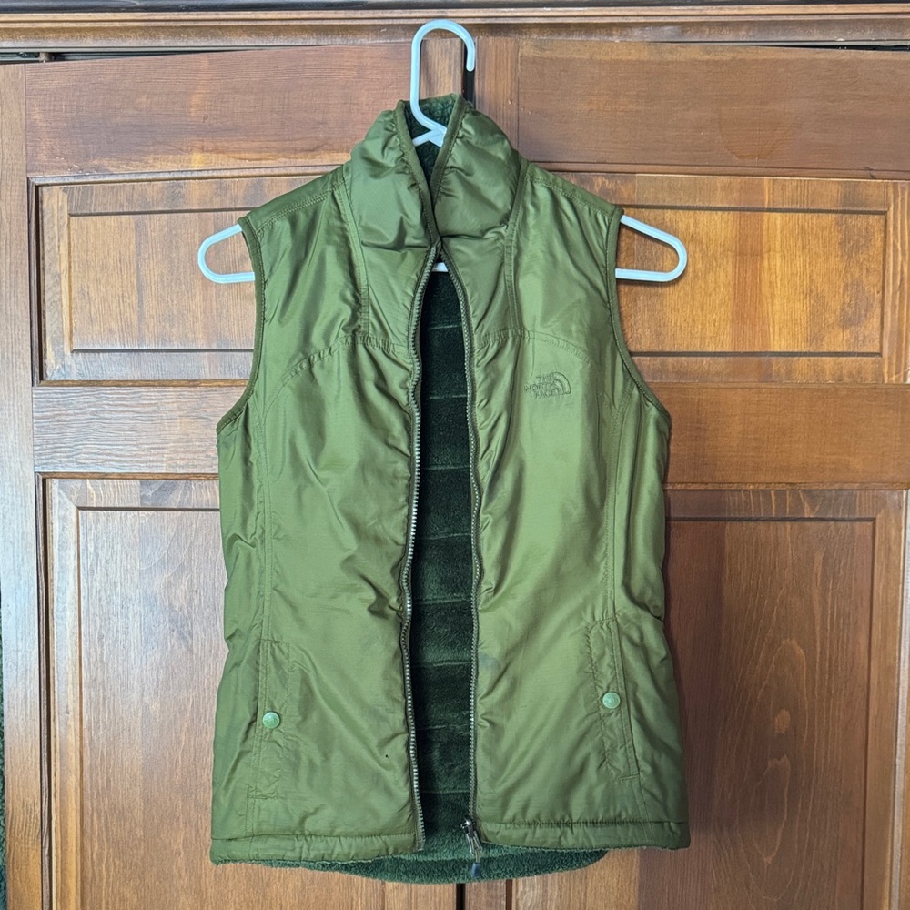 The North Face Women's Olive Green Puffer Vest